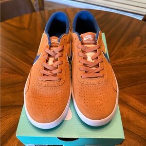 Nike SB Heritage Vulc - Size 10M - CD5010-200
